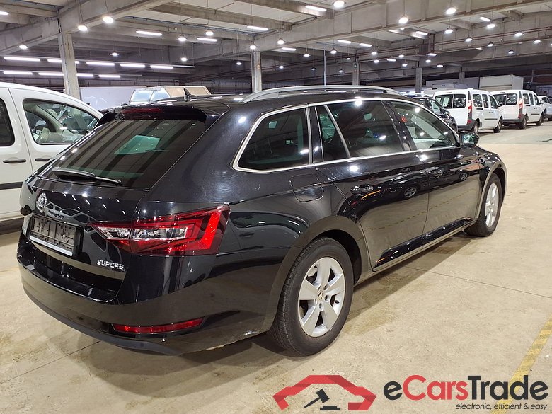 SKODA Superb 1.5 TSI ACT 110KW AMBITION #4