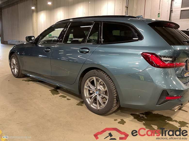 BMW 3 TOURING - 2019 330eA PHEV #3
