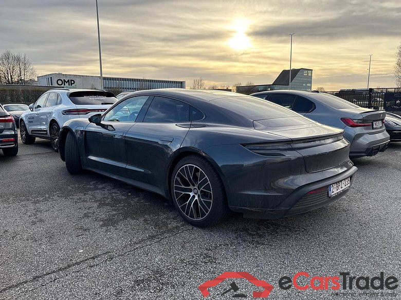 PORSCHE Taycan Taycan (MY22) #1