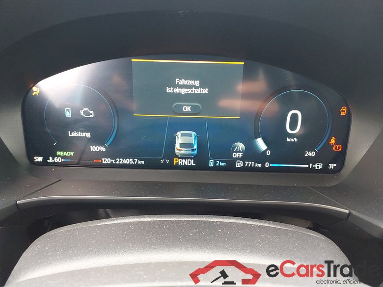 FORD Kuga 2.5 243CV Automático    ST-LINE X #4