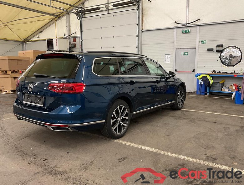 VOLKSWAGEN Passat Variant GTE Passat Variant GTE 'Business' 1.4 TSI 160 kW (218 ch) 6 vitesses DSG #2