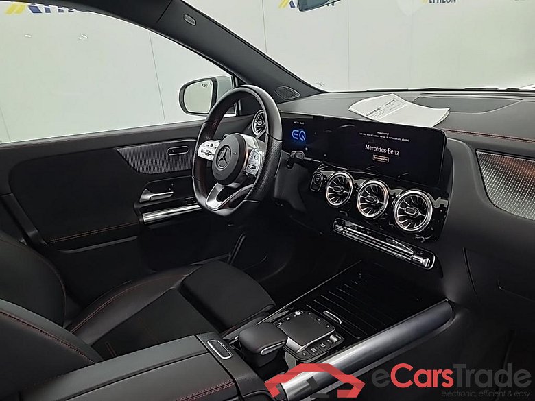 MERCEDES-BENZ EQA 250 AMG Line auto 5D 140kW #6