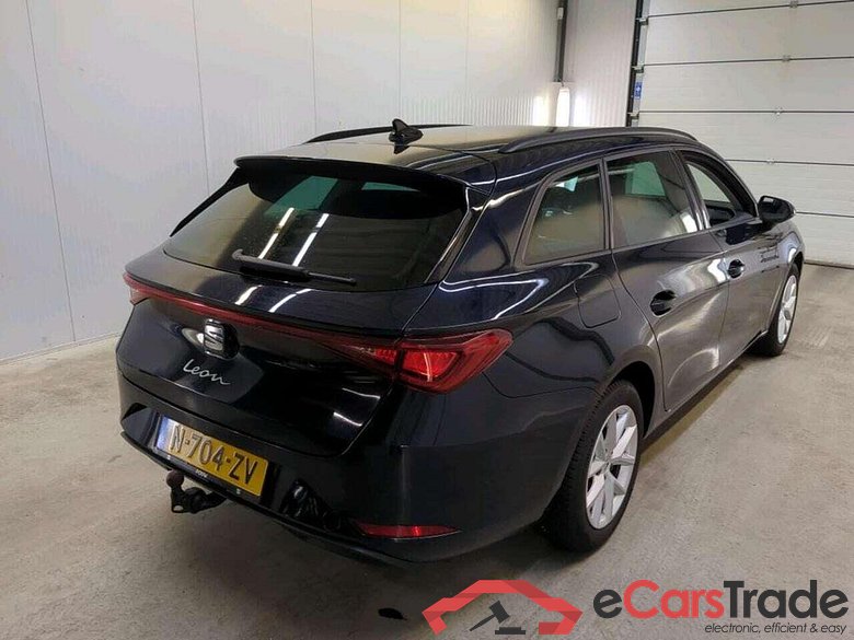 SEAT Leon Sportstourer 1.5 TSI Style BnsIn #2