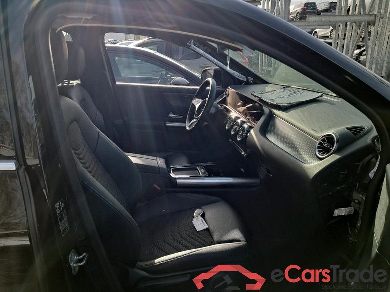 MERCEDES - MER EQA 250+ Business Line 190PK            ***           TOTAL  LOSS           ***              With Smartphone Integration   * ELECTRIC * #3