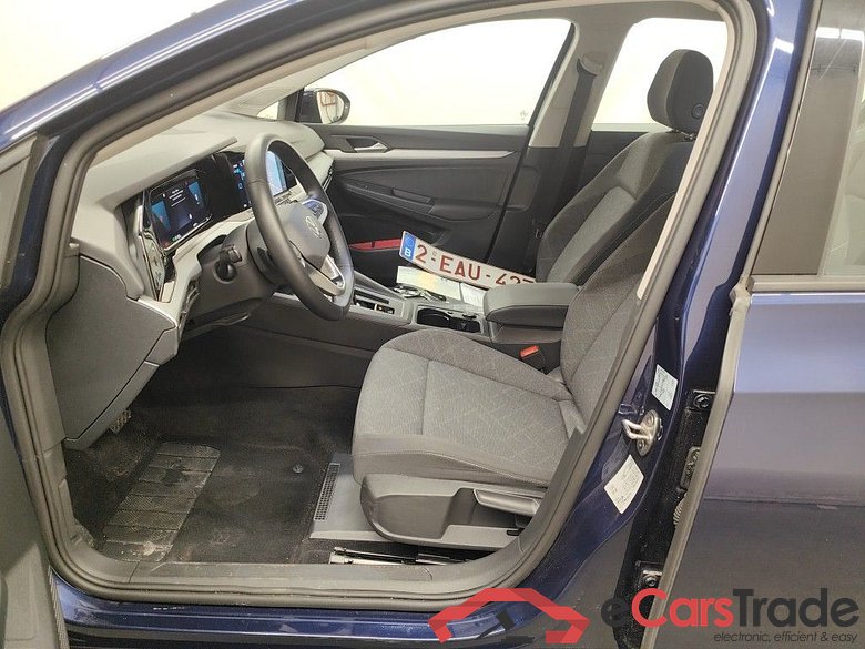 Volkswagen Golf VIII 1.0 eTSI 81kW Life Business DSG 5d #3