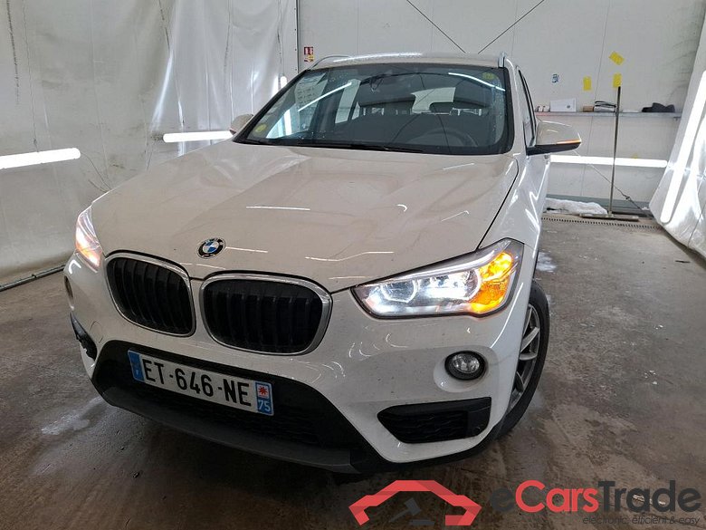 Série X1 sDrive18d Lounge 2.0 150CV BVA8 E6