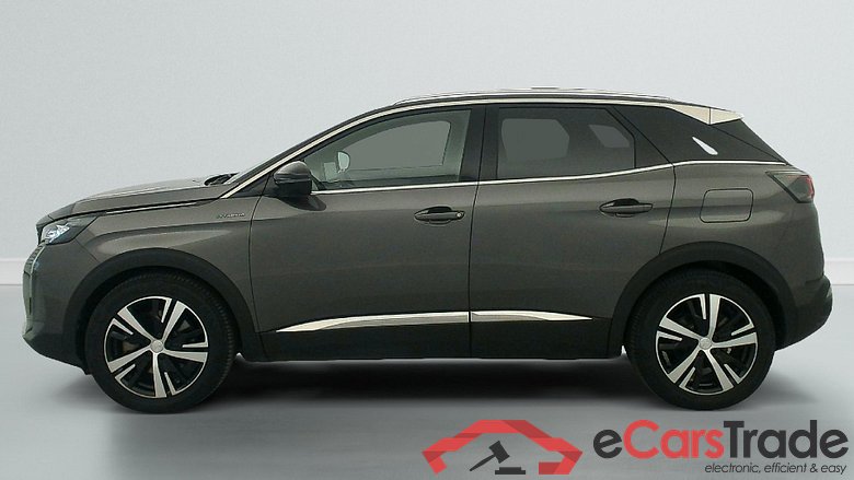 Peugeot 3008 Hybrid4 300 e-EAT8 GT #4