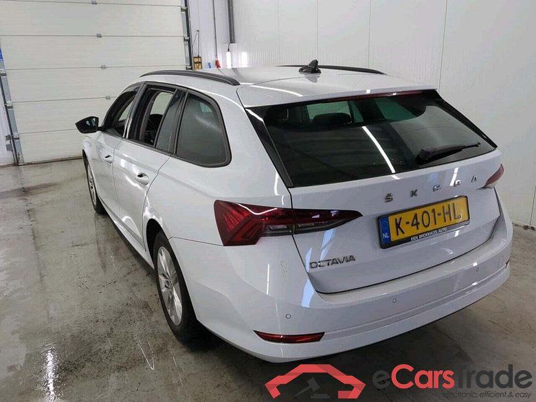 SKODA Octavia Combi 1.0 TSI Bns Edition #6