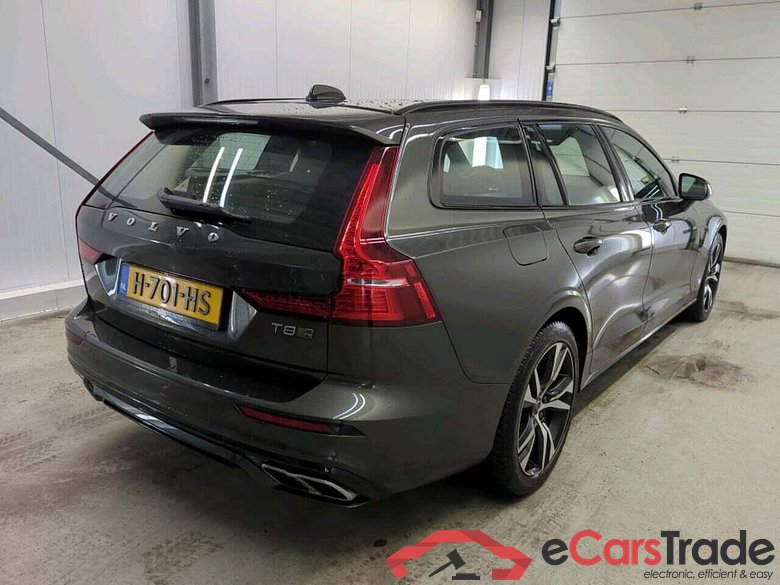 VOLVO V60 2.0 T8 TE AWD R-Des. #2