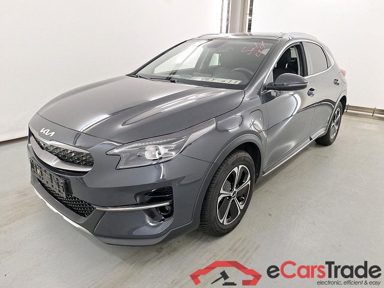 KIA XCEED 1.6 GDI PHEV DCT BUSINESS LINE #1