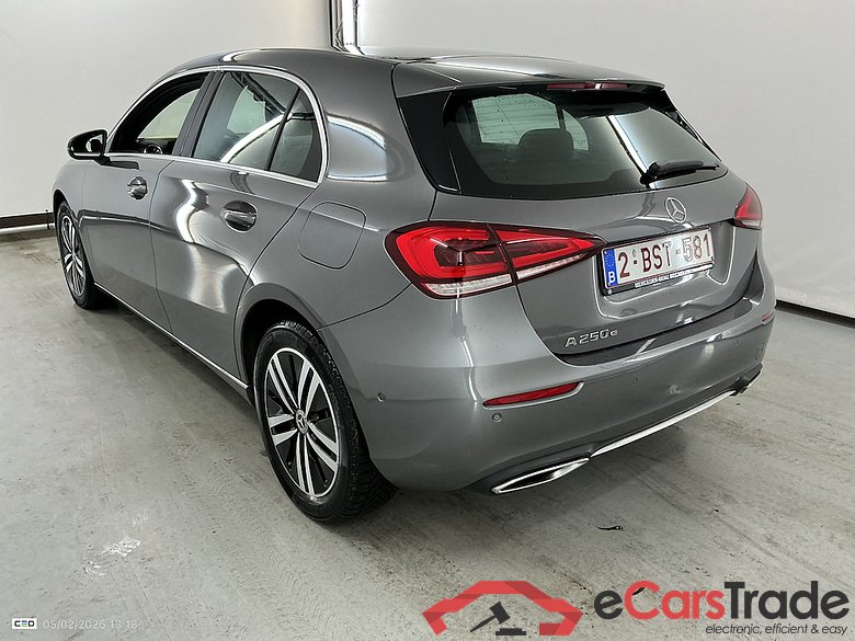 MERCEDES-BENZ A-CLASS 1.3 A 250 E DCT BUSINESS SOLUTION #3