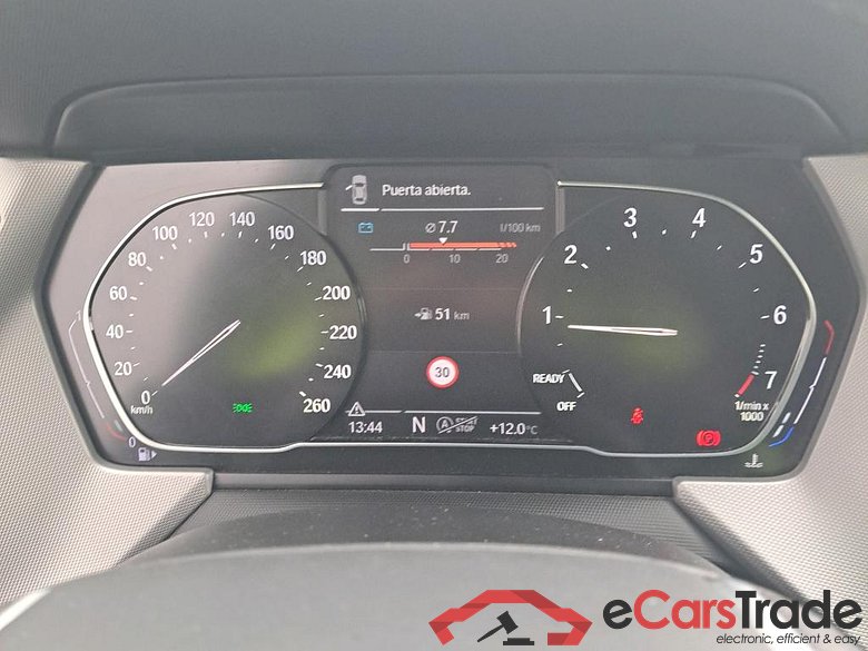 BMW Serie 1 / 2019 / 5P / berlina con portón 118i #4