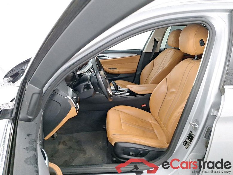 BMW 5 SERIES TOURING 2.0 518D 100KW TOURING AUTO #5