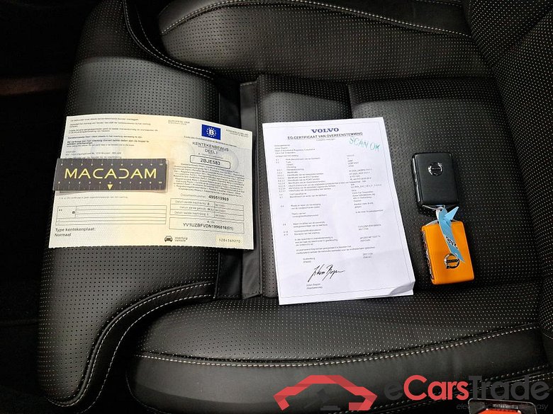 VOLVO - VOL XC60 T6 Recharge 341PK 4x4 Geartronic Inscription Pack Business II & Ventilated Nappa Leather & Heated Rear Seats & Head Up & Auxiliary Heater & Harman Kardon & Foldable TowBar   * HYBRID * #4