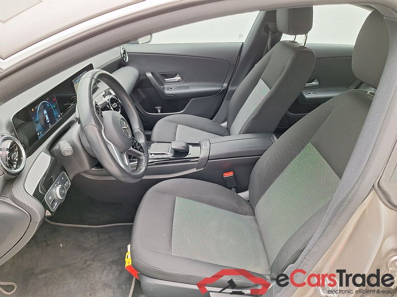 Mercedes, CLA-Class '19, Mercedes-Benz CLA CLA 180 Aut. 4d #3