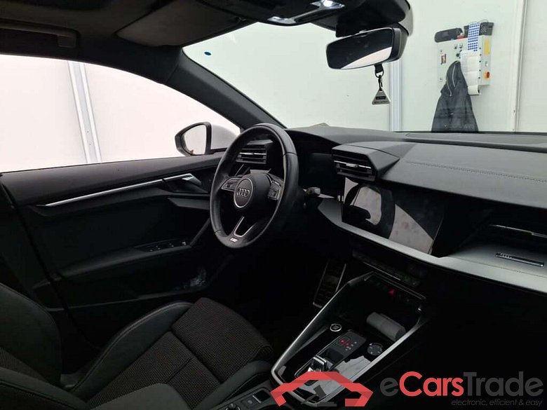 AUDI A3 Sportback 35 TFSI S-Edtion S-Tronic #3