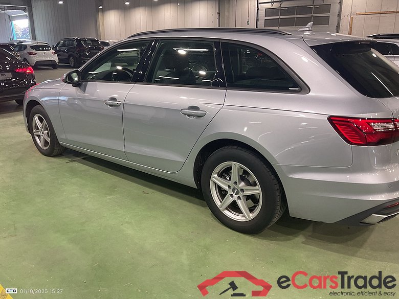 AUDI A4 AVANT DIESEL - 2020 30 TDi Business Edition S tronic #3