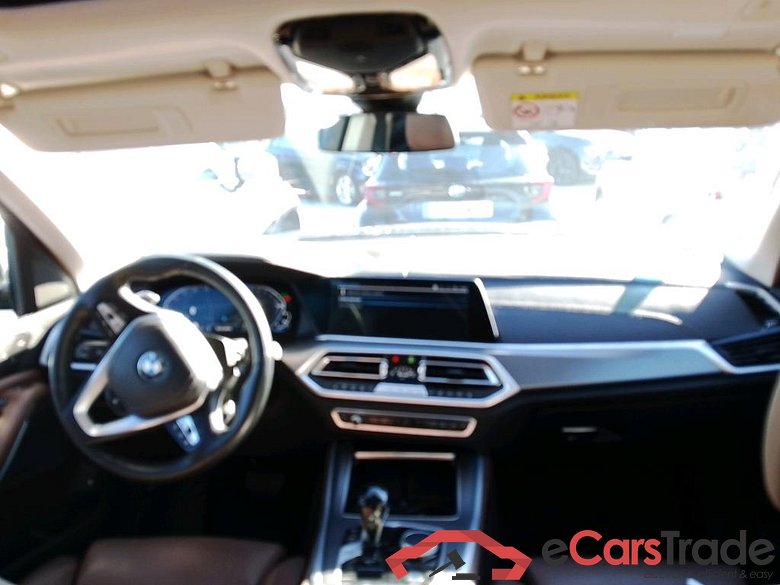 BMW X5 / 2018 / 5P / todoterreno xDrive45e (AC2) #3