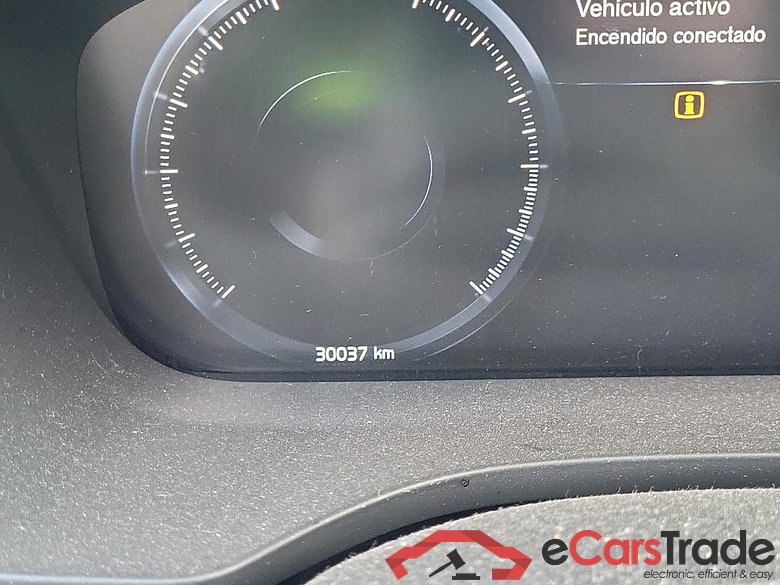 VOLVO XC60 / 2017 / 5P / todoterreno 2.0 D3 Momentum #5