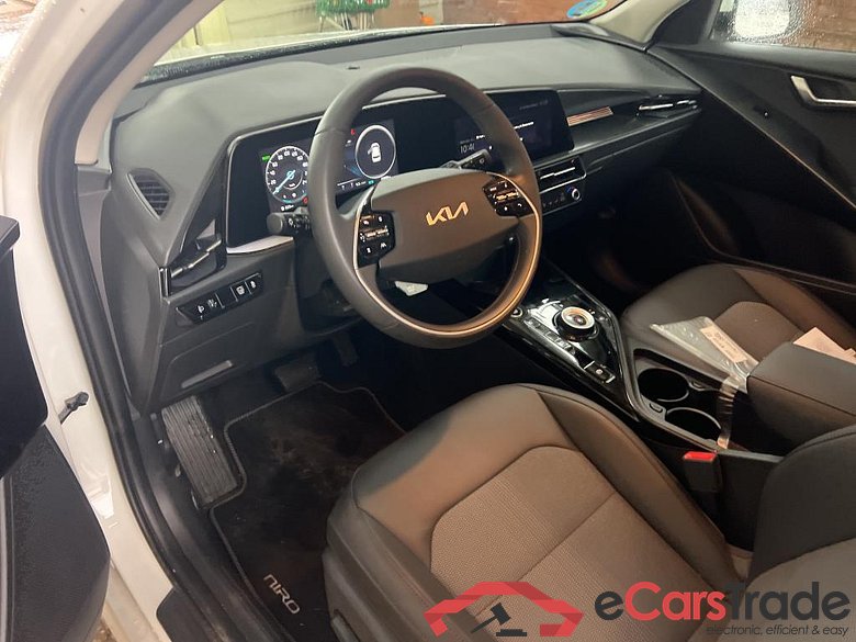 KIA Niro / 2022 / 5P / crossover 1.6 GDi HEV 104kW (141CV) Drive #3