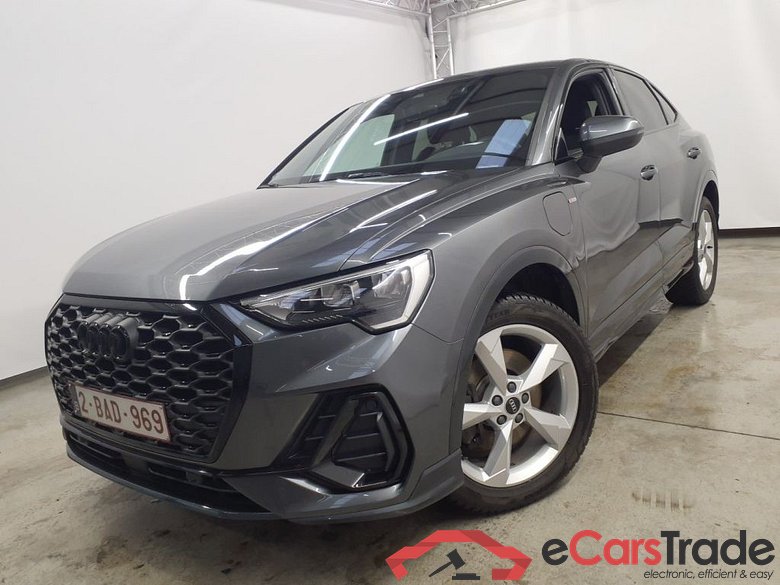 Audi Q3 Sportback 45 TFSI e S tronic S Line 5d