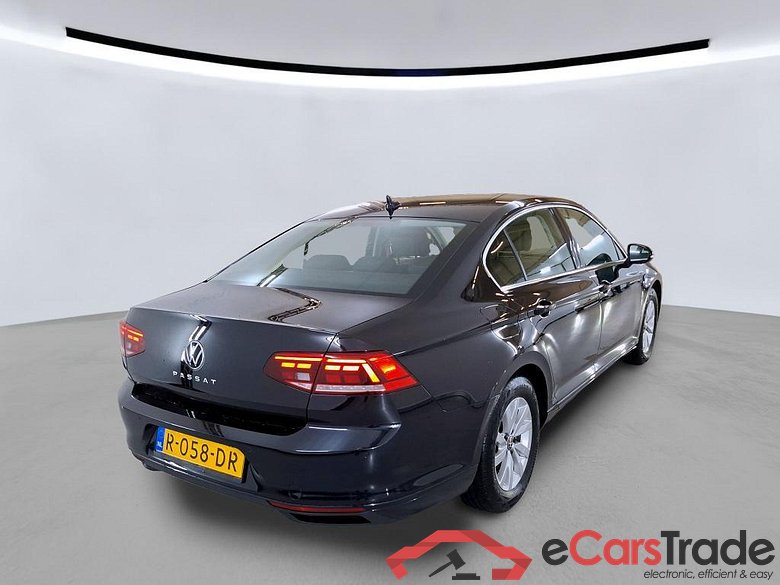 VOLKSWAGEN PASSAT 110 kW #6