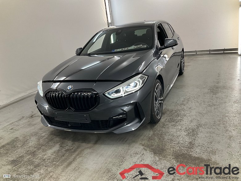 BMW 1-serie 1.5 118IA (100KW)