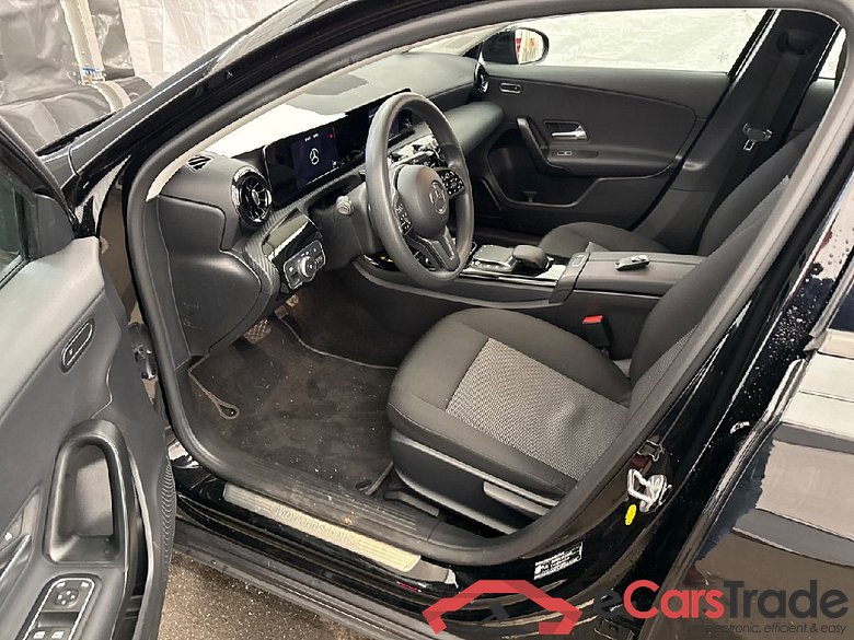 MERCEDES-BENZ A-Klasse A 180 d 8G-DCT 5d 85kW #4