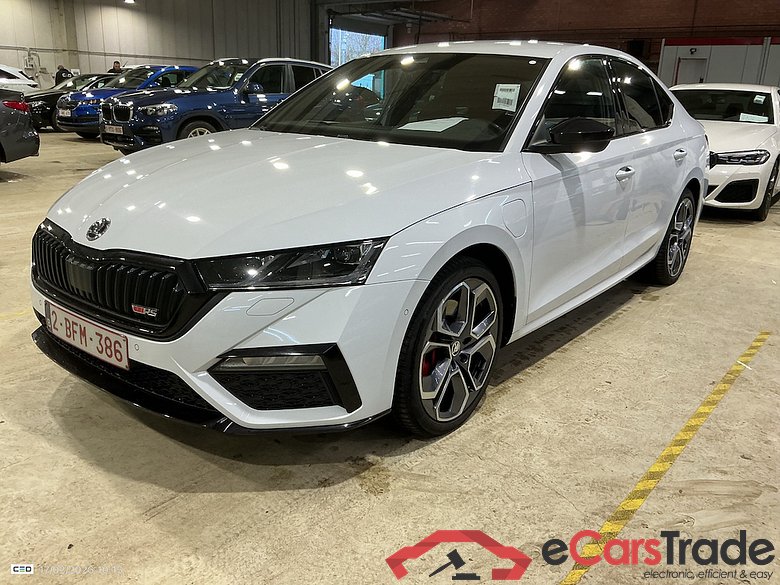 SKODA OCTAVIA 1.4 TSI PHEV 180KW DSG RS