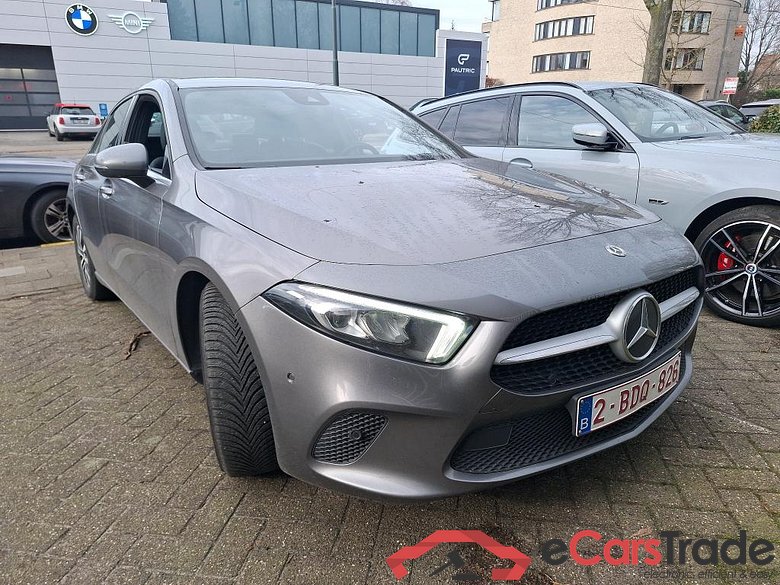 MERCEDES-BENZ A-CLASS LIMOUSINE 1.3 A 180 BUSINESS SOLUTION #2