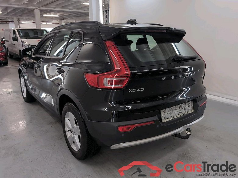 VOLVO XC40 1.5 T2 ESSENTIAL #3