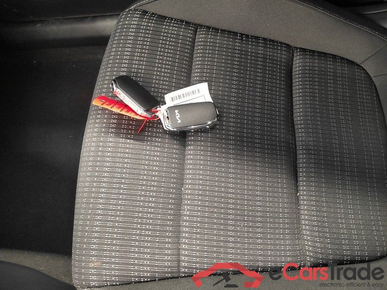 KIA STONIC - 2021 1.0 T 101 Pulse ISG DCT 5d #4