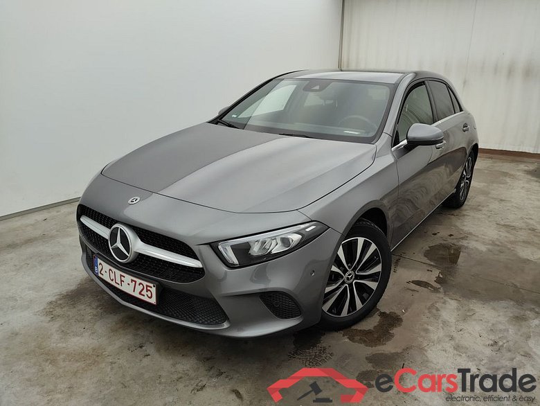 Mercedes-Benz A-Klasse A 250 e Business Solution 5d