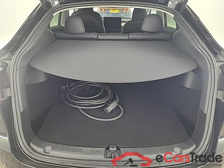 Tesla Model Y RWD 5D 220kW #5