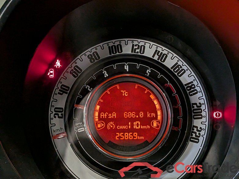 FIAT 500 1.0 Hybrid Cult #6