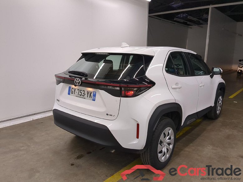 TOYOTA Yaris Cross Hybride / 2021 / 5P / SUV 1.5 HYBRID 116H DYNAMIC AUTO #3