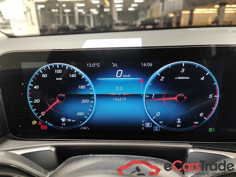 Mercedes-Benz GLB GLB 180 d Business Solution Essential 5d #6