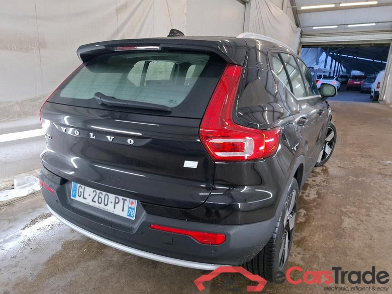 VOLVO XC40 / 2022 / 5P / SUV Recharge T5 262 DCT7 Plus #3