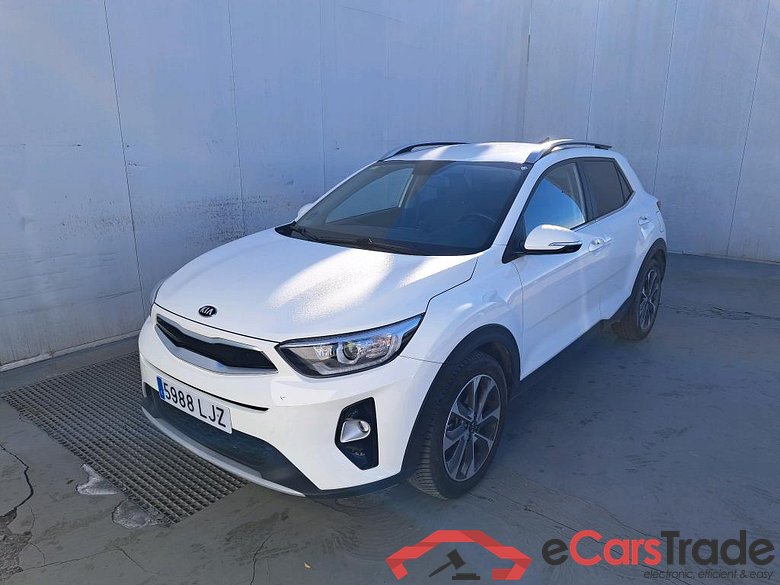 KIA Stonic / 2017 / 5P / todoterreno 1.0 T-GDi 74kW (100CV) Drive (CX) #1