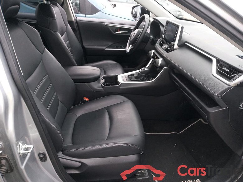 TOYOTA Rav4 / 2018 / 5P / todoterreno 2.5l 220H Advance #6