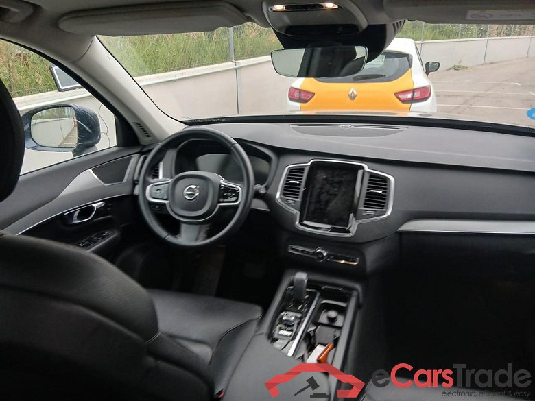 XC90 Momentum Plug-In Hybrid AWD 2.0 T8 Twin Engine 390CV AT8 7 Plazas E6dT #3