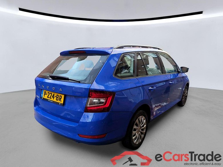 SKODA Fabia Combi 70 kW #4