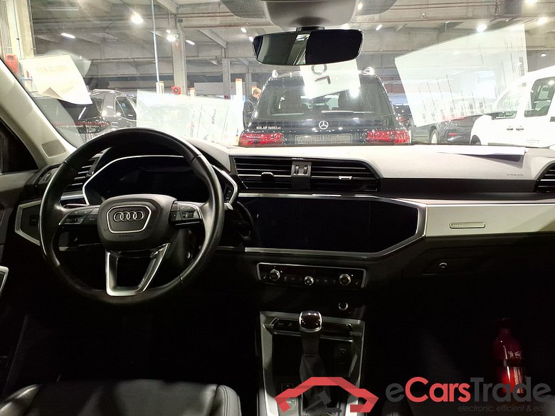 AUDI Q3 Sportback 1.4 45 TFSI E S TRONIC #6