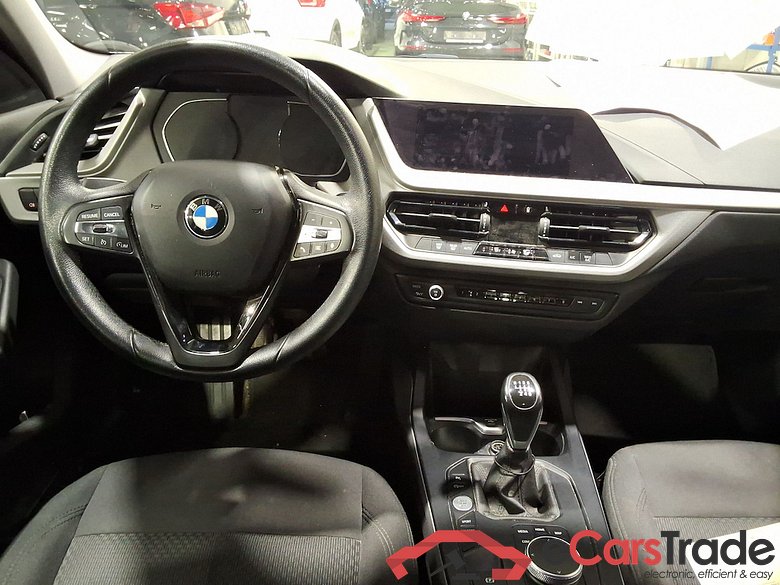 BMW 1 HATCH - 2019 118i OPF #6