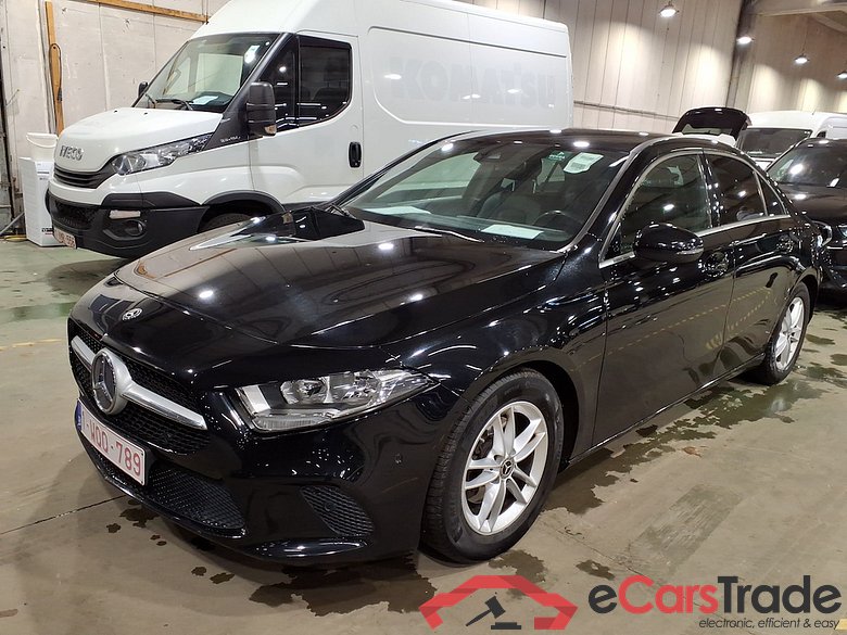 MERCEDES-BENZ CLASS A SEDAN DIESEL (V177) A 180 d Business Solution #1