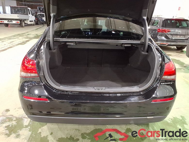 MERCEDES-BENZ CLASS A SEDAN DIESEL (V177) A 180 d Business Solution #3