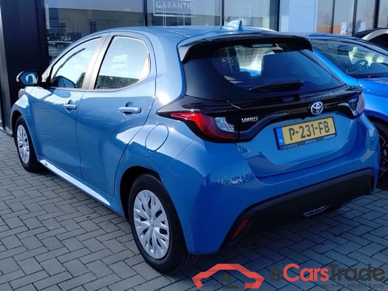 TOYOTA YARIS 1.5 Hybrid Active #3
