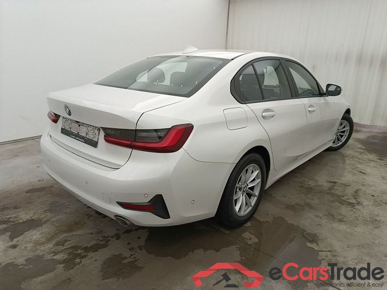 BMW 3 Reeks Berline 316d (90 kW) 4d #2