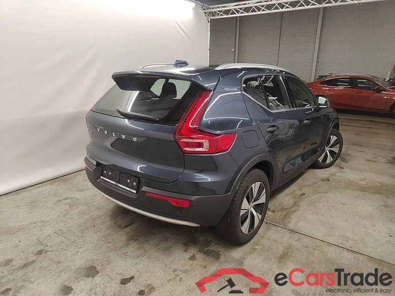 Volvo XC40 T5 Twin Engine Momentum Pro 5d #2