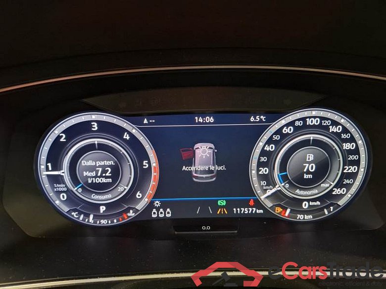 VOLKSWAGEN TIGUAN / 2016 / 5P / SUV 2.0 TDI SCR 110KW BUSINESS BMT DSG #4